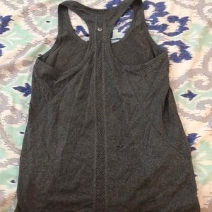 Lulu lemon swiftly tech tank!